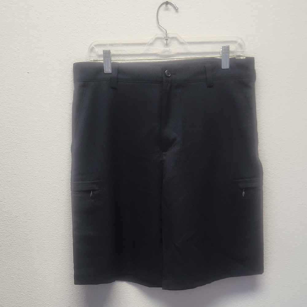 Izod Men's Dark Gray Flat Front Shorts